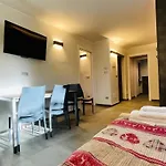 아파트 Zwei-zimmer-wohnung 5 P-l- Linda By Interhome 바르도네키아